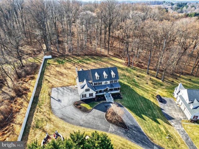 94 AUTUMN WOODS LN, Glen Mills, PA 19342