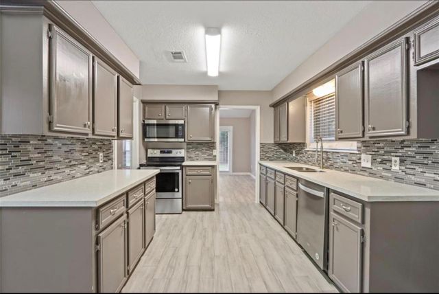6903 White Tail Drive, Spring, TX 77379