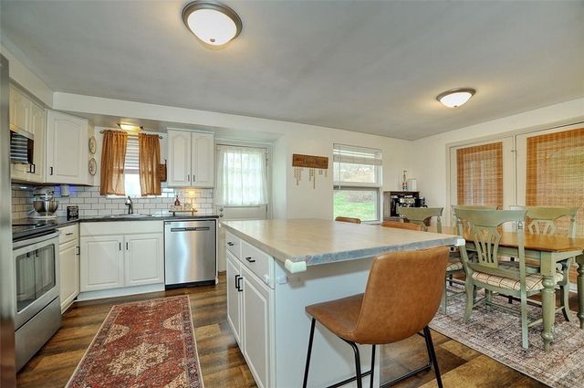 205 Fern Street, Chartiers, PA 15317