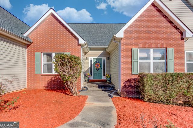 3322 Henderson View Court, Loganville, GA 30052
