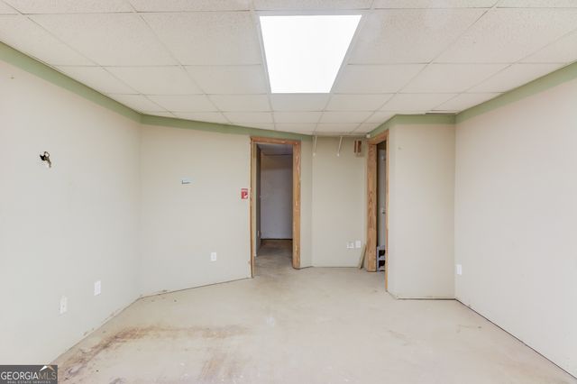 3322 Henderson View Court, Loganville, GA 30052