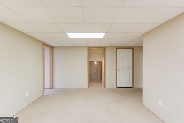 3322 Henderson View Court, Loganville, GA 30052