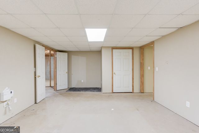 3322 Henderson View Court, Loganville, GA 30052