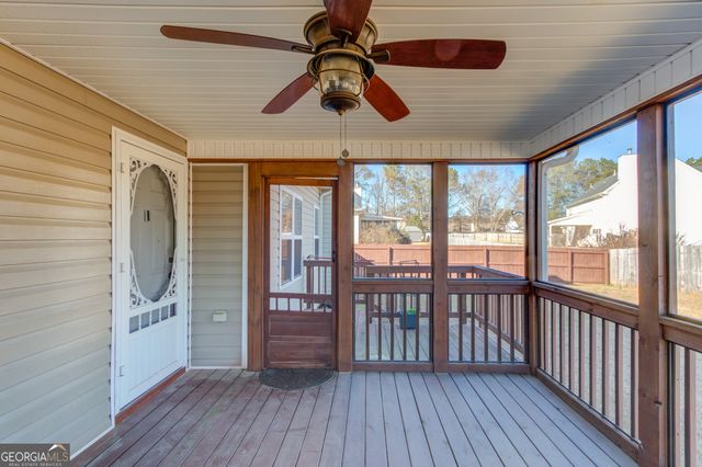 3322 Henderson View Court, Loganville, GA 30052