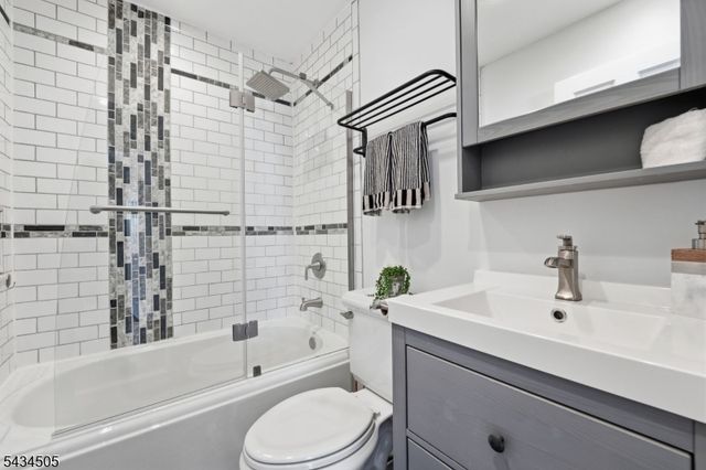91 Charles St, Belleville Twp., NJ 07109