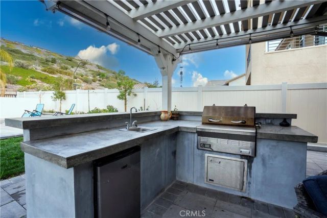 28604 Foothill, Saugus, CA 91350