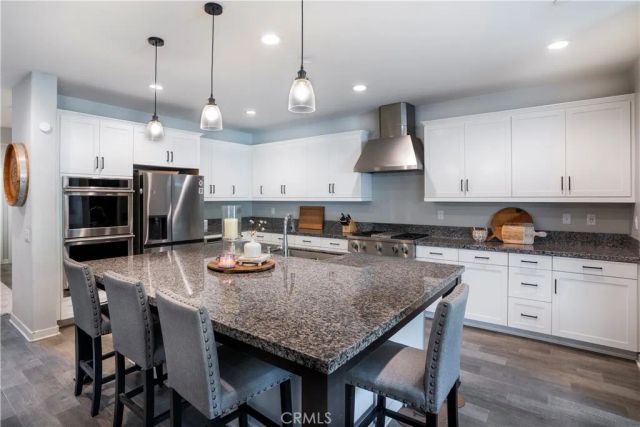 28604 Foothill, Saugus, CA 91350