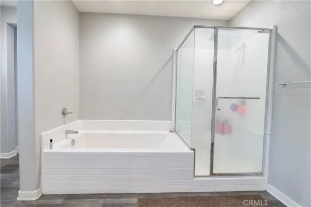 28604 Foothill, Saugus, CA 91350