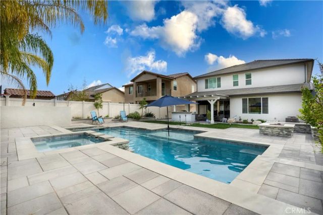 28604 Foothill, Saugus, CA 91350