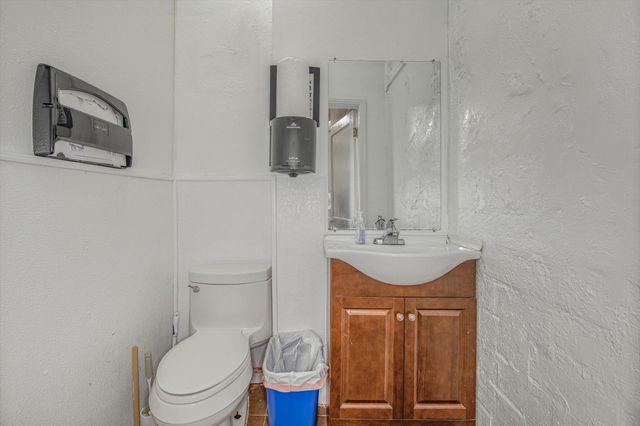 905 43rd Street, Galveston, TX 77550