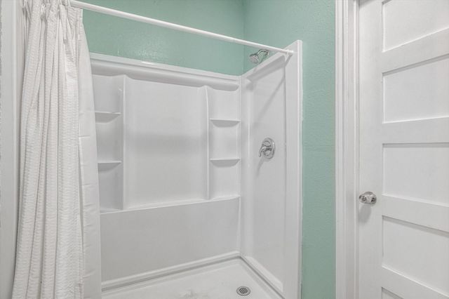 905 43rd Street, Galveston, TX 77550