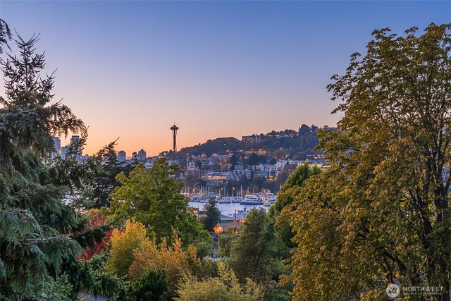 3625 Wallingford Avenue N #B, Seattle, WA 98103