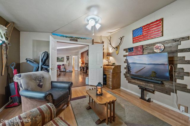 14069 E Twete RD, Athol, ID 83801