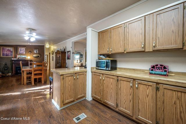 14069 E Twete RD, Athol, ID 83801