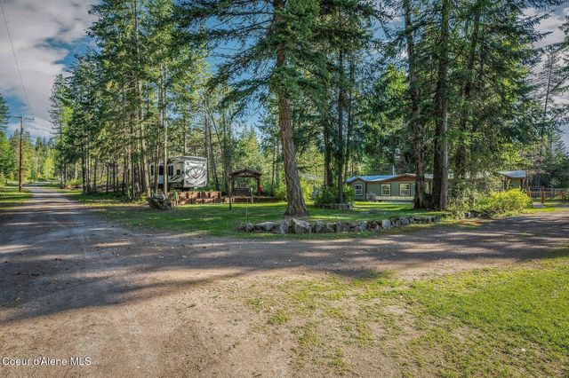 14069 E Twete RD, Athol, ID 83801