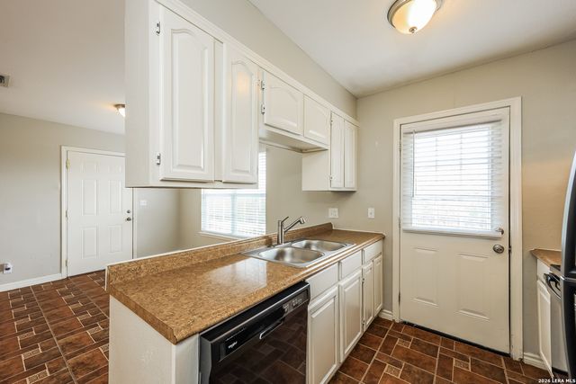 1802 Wilsons Creek, San Antonio, TX 78245
