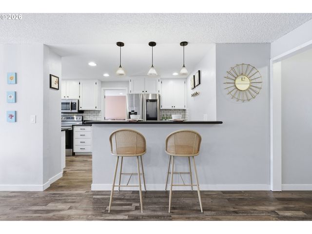 20190 Sw IMPERIAL St, Beaverton, OR 97003
