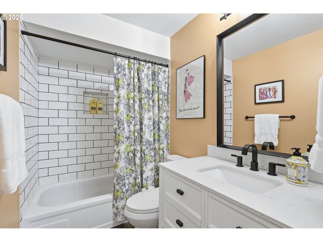 20190 Sw IMPERIAL St, Beaverton, OR 97003