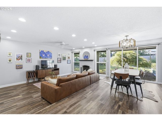 20190 Sw IMPERIAL St, Beaverton, OR 97003