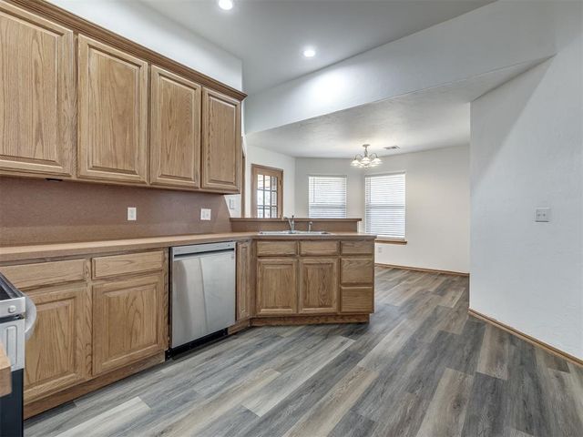 896 County Street 2941, Tuttle, OK 73089