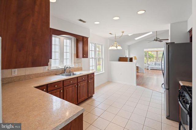 12 RYE CT, Jackson, NJ 08527