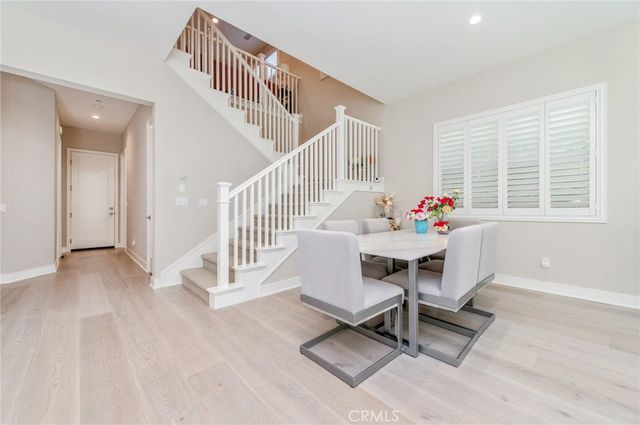 119 White Jasmine, Irvine, CA 92618