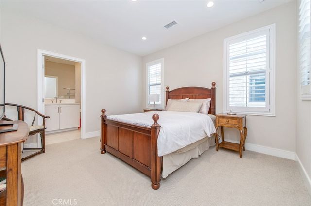 119 White Jasmine, Irvine, CA 92618