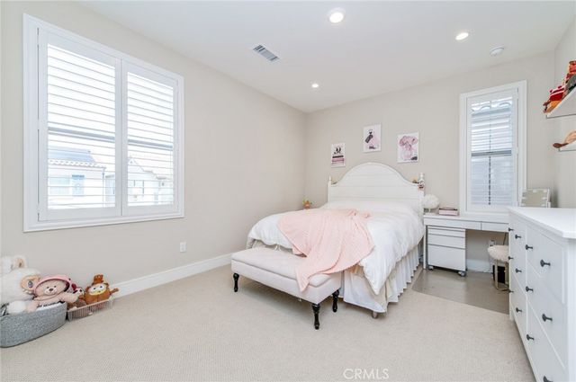 119 White Jasmine, Irvine, CA 92618