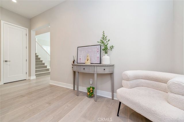 119 White Jasmine, Irvine, CA 92618