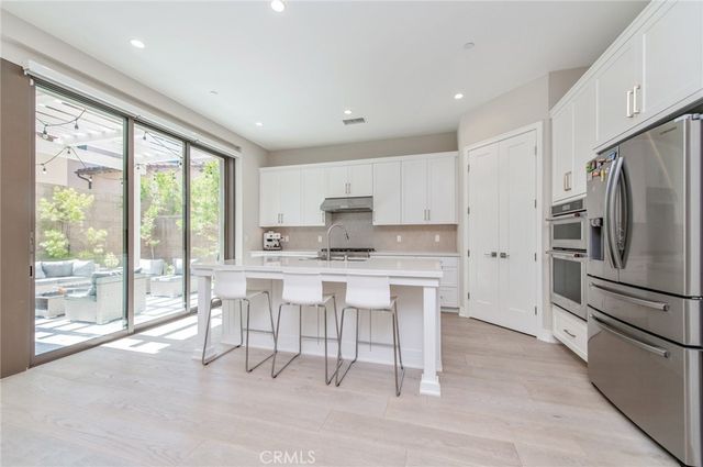 119 White Jasmine, Irvine, CA 92618