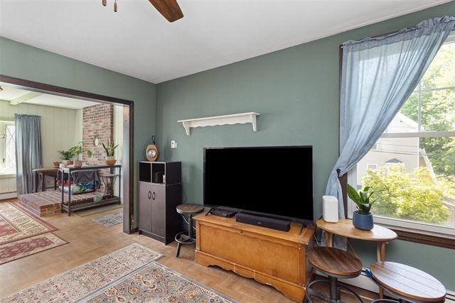 97 Laurel Ave, Haverhill, MA 01835