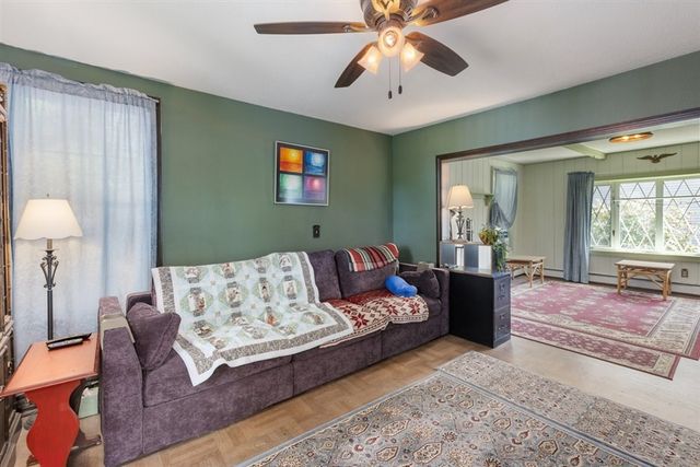 97 Laurel Ave, Haverhill, MA 01835