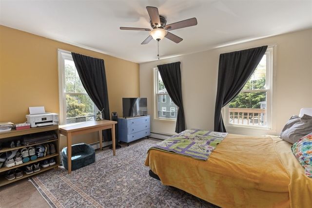 97 Laurel Ave, Haverhill, MA 01835