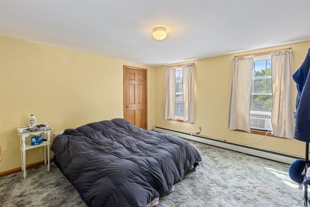 97 Laurel Ave, Haverhill, MA 01835