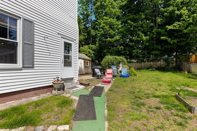 97 Laurel Ave, Haverhill, MA 01835