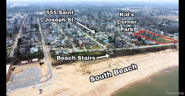 555 Saint Joseph Street, South Haven, MI 49090