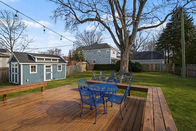 555 Saint Joseph Street, South Haven, MI 49090