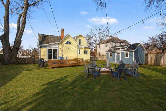 555 Saint Joseph Street, South Haven, MI 49090