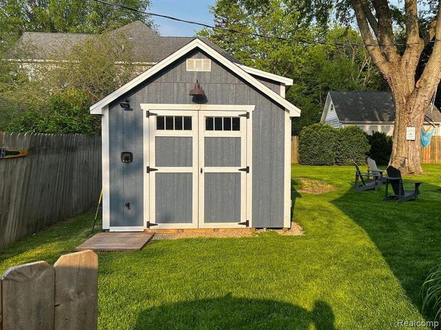 555 Saint Joseph Street, South Haven, MI 49090