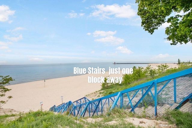 555 Saint Joseph Street, South Haven, MI 49090