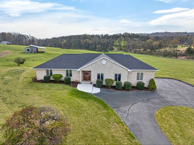 363 DAVIS LN, New Market, VA 22844