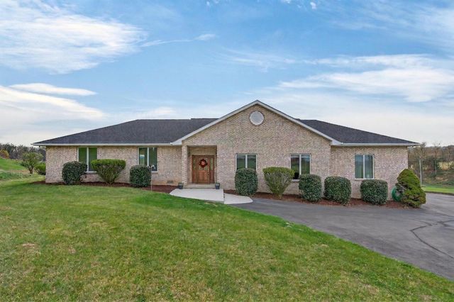 363 DAVIS LN, New Market, VA 22844