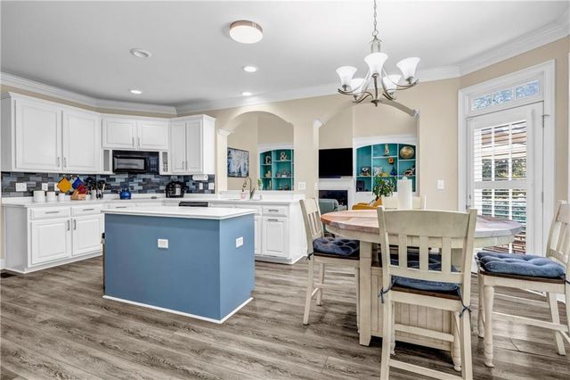 520 Monarch Lake Way, Stockbridge, GA 30281