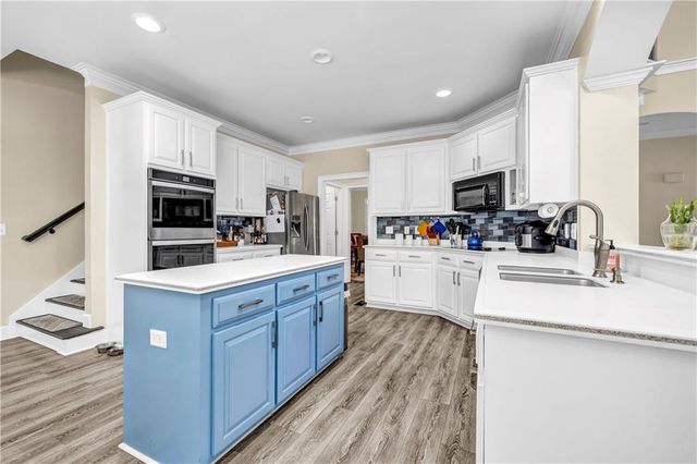 520 Monarch Lake Way, Stockbridge, GA 30281
