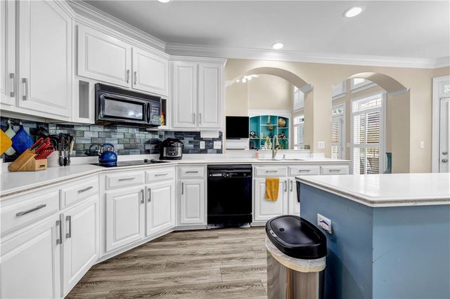 520 Monarch Lake Way, Stockbridge, GA 30281