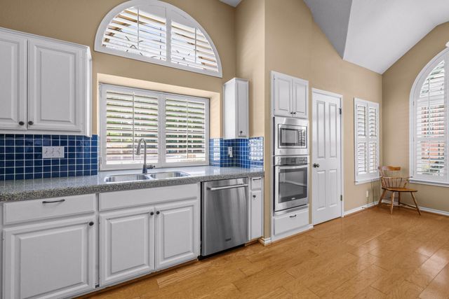 6601 Strutton CV, Austin, TX 78759
