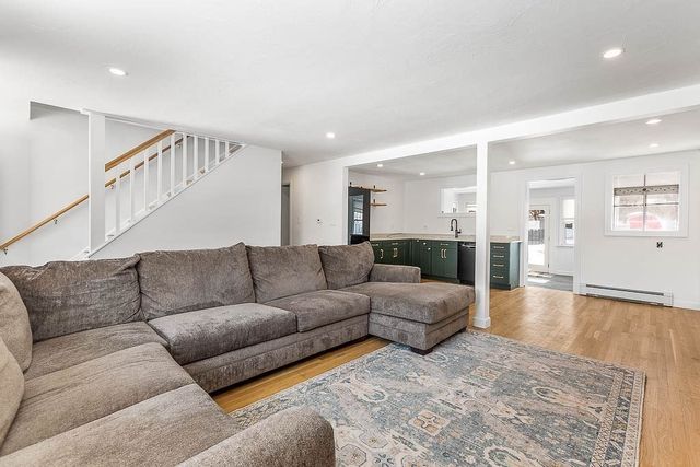 132 Whitehall St, Dedham, MA 02026