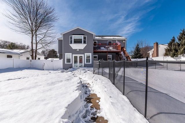 132 Whitehall St, Dedham, MA 02026