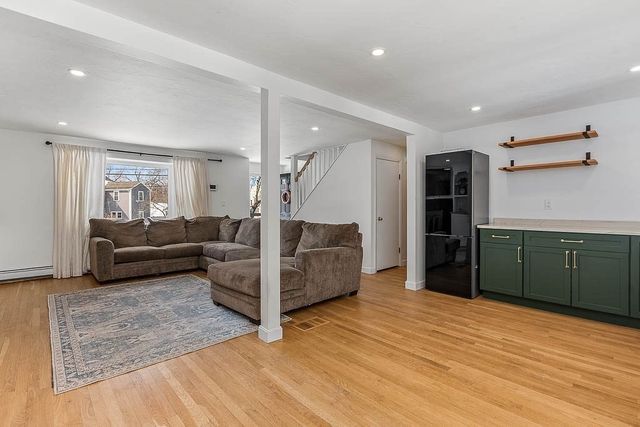 132 Whitehall St, Dedham, MA 02026