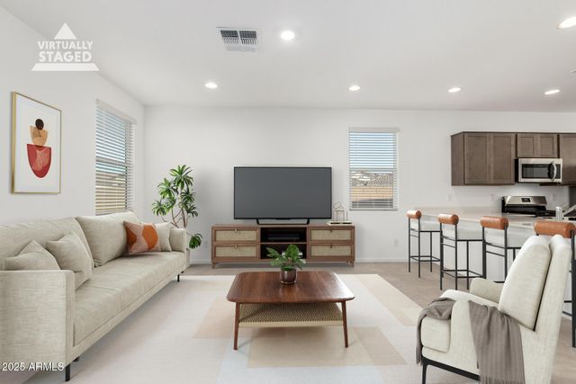 9730 W CATALINA Drive, Phoenix, AZ 85037